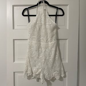 White lace romper size 4
